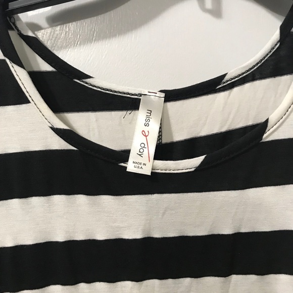 Cute junior dress - Picture 2 of 3